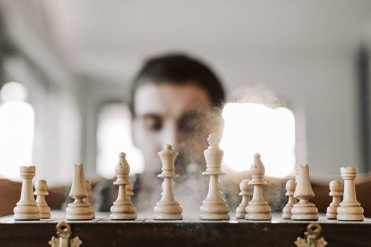 Master Poker Success: Key Psychological Tactics & Strategic Insights