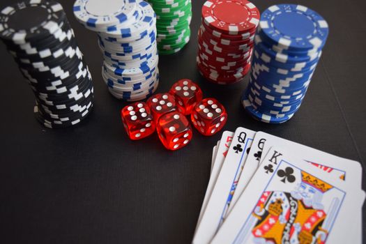 Winning Strategies for Beginners in Online Poker: A Comprehensive Guide