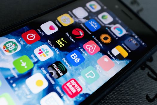 How Mobile Apps Are Revolutionizing Online Gambling in 2023